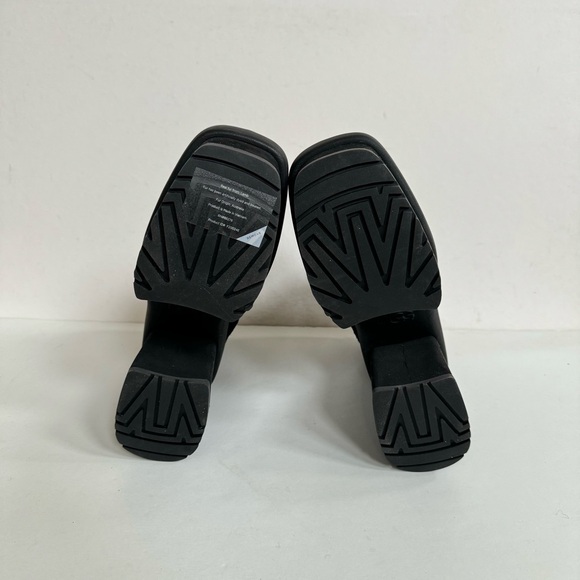 UGG NEW HEIGHTS PLATFORM MINI BLACK CHUNKY BOOTS - Picture 5 of 6